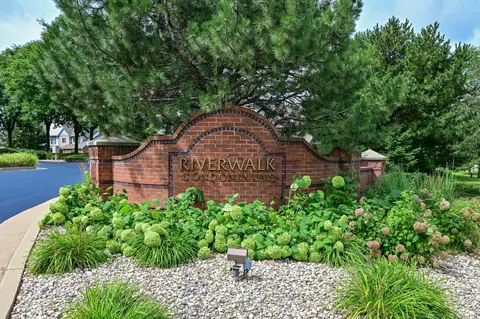 3145 S Toldt, West Allis, WI 53227