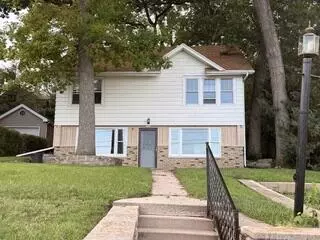 7900 W Lakeshore, Burlington, WI 53105
