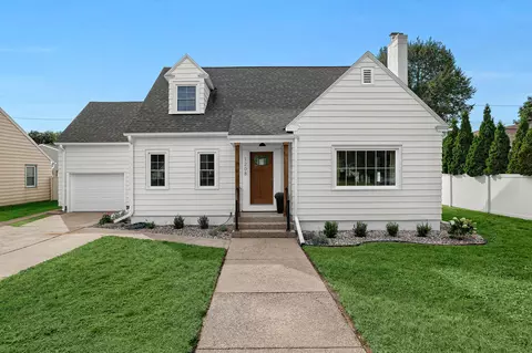 1208 Losey, La Crosse, WI 54601