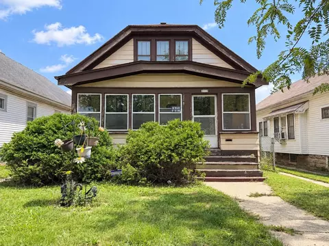 3919 N 15th, Milwaukee, WI 53206