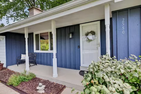 2550 N Springdale, Brookfield, WI 53045