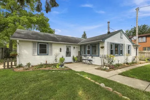 26215 S Wind Lk, Norway, WI 53185