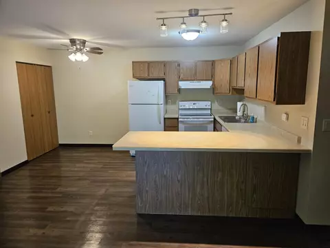 Kitchen - 2521 Honey Lou, Appleton, WI 54915 photo 3 of 4