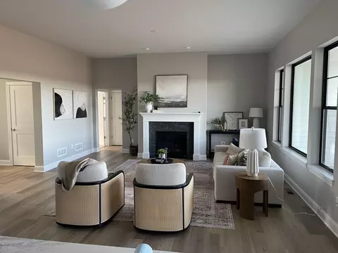 w214n4946 Casey, Menomonee Falls, WI 53051