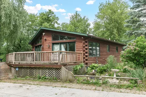 w1852 West Iowa Road, Herman, WI 53035