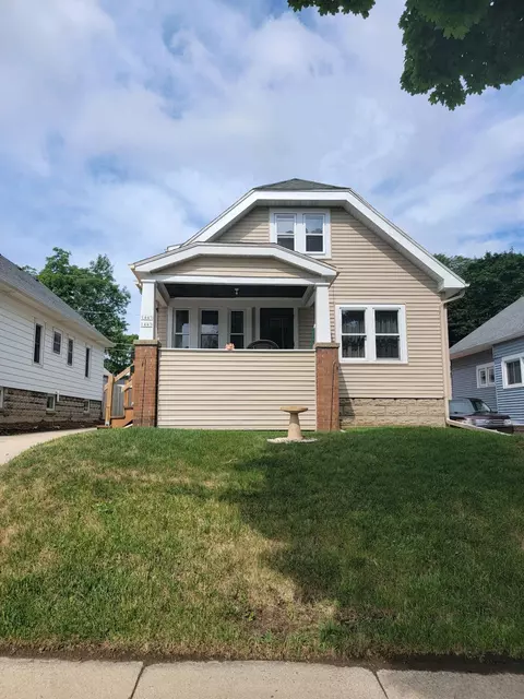 1443 S 86th #1445, West Allis, WI 53214