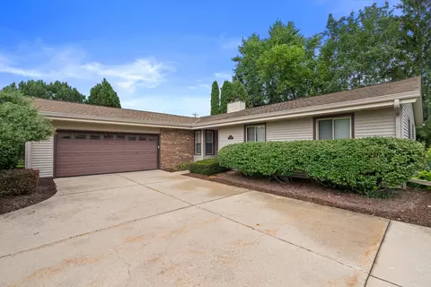 w156n10640 Cobbler, Germantown, WI 53022
