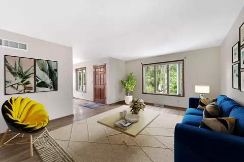 250 N 115th, Wauwatosa, WI 53226