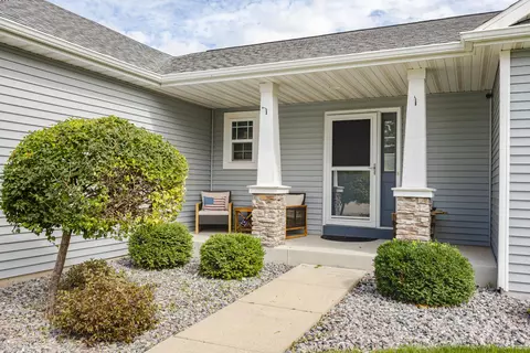 354 Rosewood, Lake Mills, WI 53551