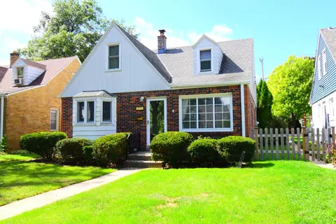 3015 N 85th, Milwaukee, WI 53222
