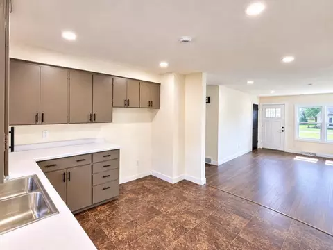 Kitchen - 415 Main, Eitzen, MN 55931 photo 1 of 2