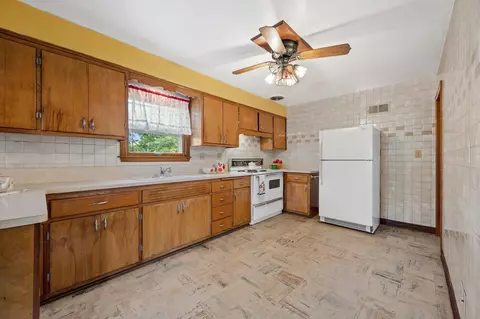 Kitchen - 3876 E Morris, Cudahy, WI 53110 photo 1 of 3