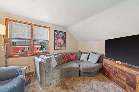 Living - 3876 E Morris, Cudahy, WI 53110 photo 3 of 3