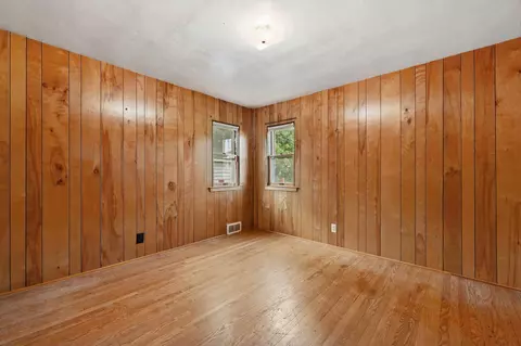 Bedroom - 3876 E Morris, Cudahy, WI 53110 photo 6 of 6