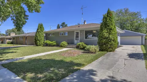 2905 S 18th, Sheboygan, WI 53081