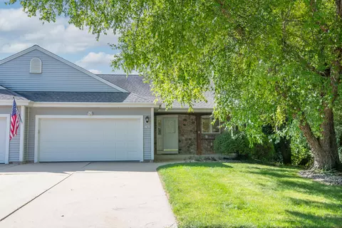 1741 Cherokee, Grafton, WI 53024
