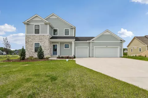 9901 N Migratory, Mequon, WI 53097