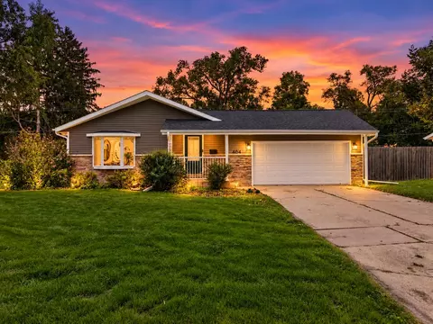 464 W Church, Evansville, WI 53536
