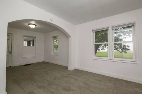 Living - 923 Randall, Beloit, WI 53511 photo 4 of 4