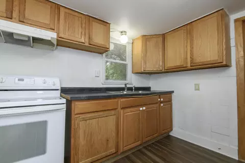 Kitchen - 923 Randall, Beloit, WI 53511 photo 2 of 3