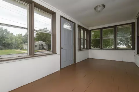 Exterior - 923 Randall, Beloit, WI 53511 photo 5 of 8