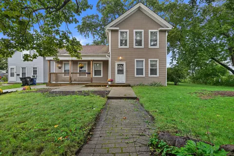 1221 N Main, Racine, WI 53402