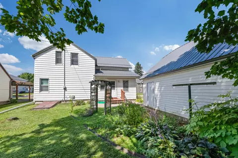 Exterior - 318 Grove, Caledonia, MN 55921 photo 3 of 7