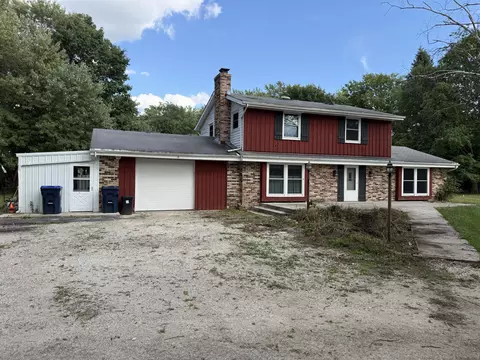 w231s6190 Charles, Waukesha, WI 53189
