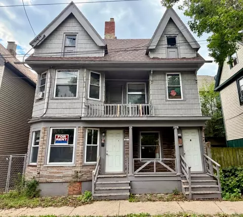 2233 W W Orch, Milwaukee, WI 53204