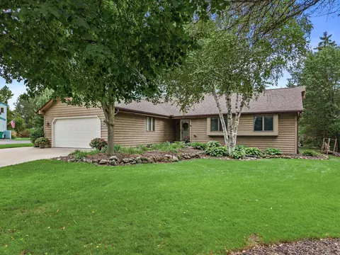 n104w16845 Thornapple, Germantown, WI 53022