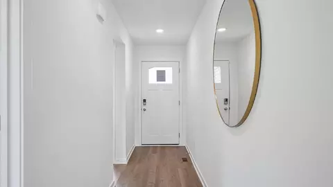 Entry Way - 778 Concord #A, Burlington, WI 53105 photo 1 of 6