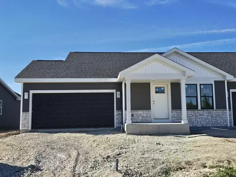 n162w21883 Poppy, Jackson, WI 53037