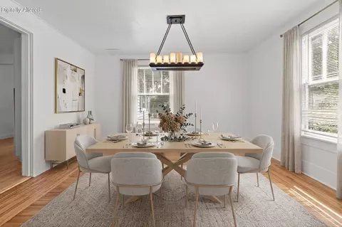Dining - 107 N Harrison, Delavan, WI 53115 photo 5 of 6
