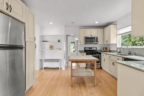 Kitchen - 107 N Harrison, Delavan, WI 53115 photo 3 of 4