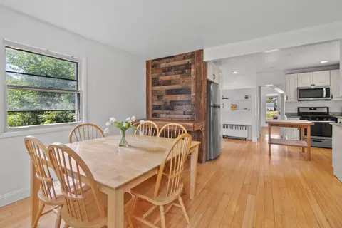 Dining - 107 N Harrison, Delavan, WI 53115 photo 2 of 6