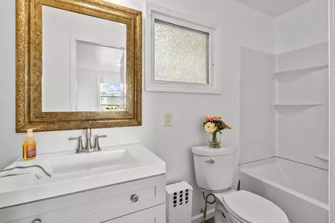 Bath - 107 N Harrison, Delavan, WI 53115 photo 1 of 2