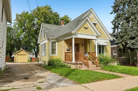 200 W State, Burlington, WI 53105