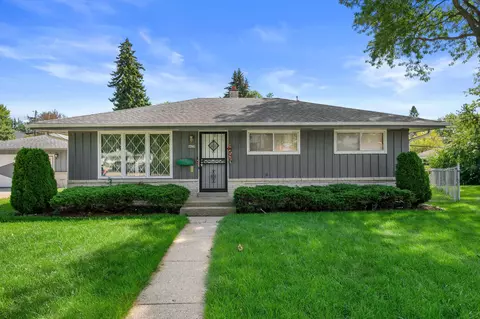 6430 N 48th, Milwaukee, WI 53223