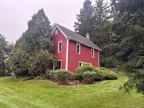 4406 Northwest, Waterford, WI 53185