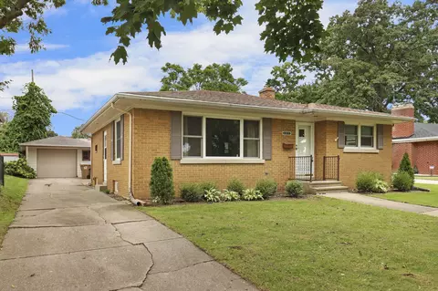 6618 43rd, Kenosha, WI 53142