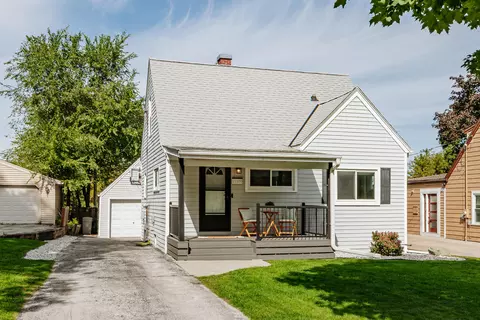 11100 W W Wls, Wauwatosa, WI 53226