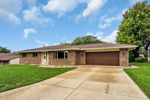 616 Briody, Burlington, WI 53105