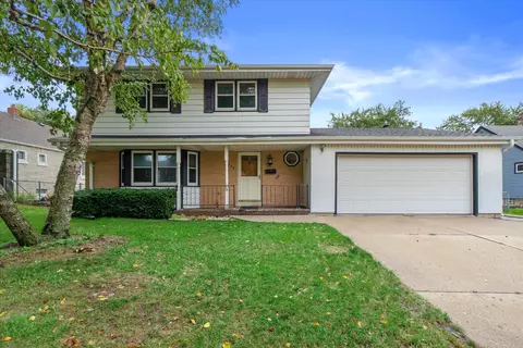 732 S 96th, West Allis, WI 53214