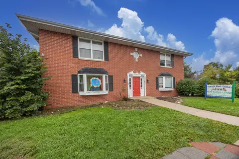 6001 W North #6005, Wauwatosa, WI 53213