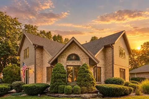432 Jennifer, Burlington, WI 53105