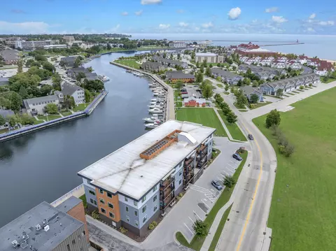 750 S Pier #18, Sheboygan, WI 53081