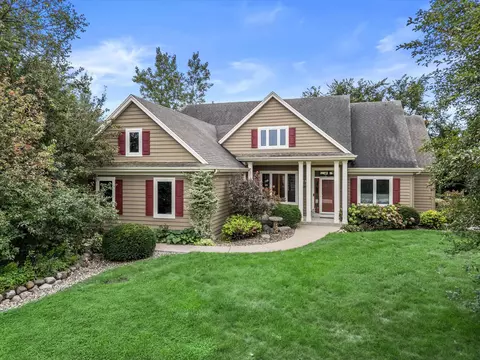 12629 Blue Stem, Caledonia, WI 53108