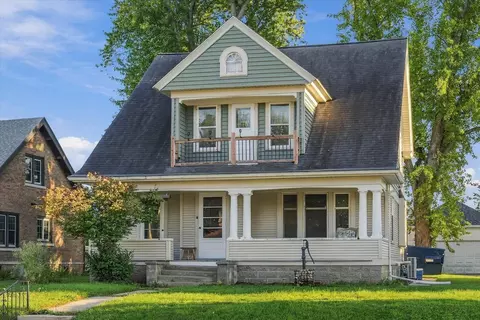 823 Center, Oostburg, WI 53070