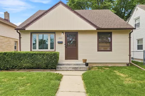 4065 N 86th, Milwaukee, WI 53222