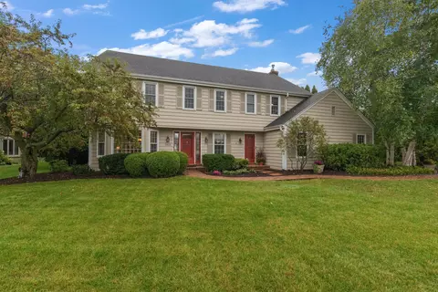 3925 W Sherbrooke, Mequon, WI 53092